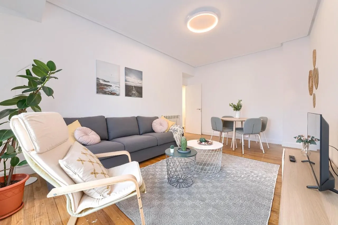 Iturribide Hogar Moderno Junto Al Metro Apartment Bilbao